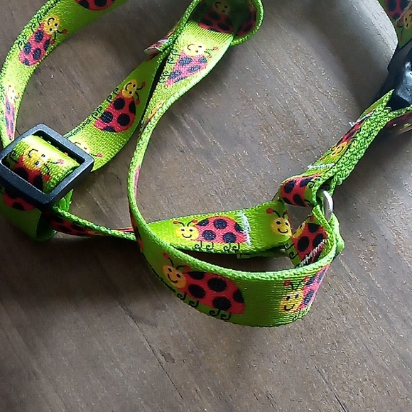 Small step in ladybug harness - Picture 3 of 3